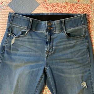 Women’s Apt 9 jeans Size 14